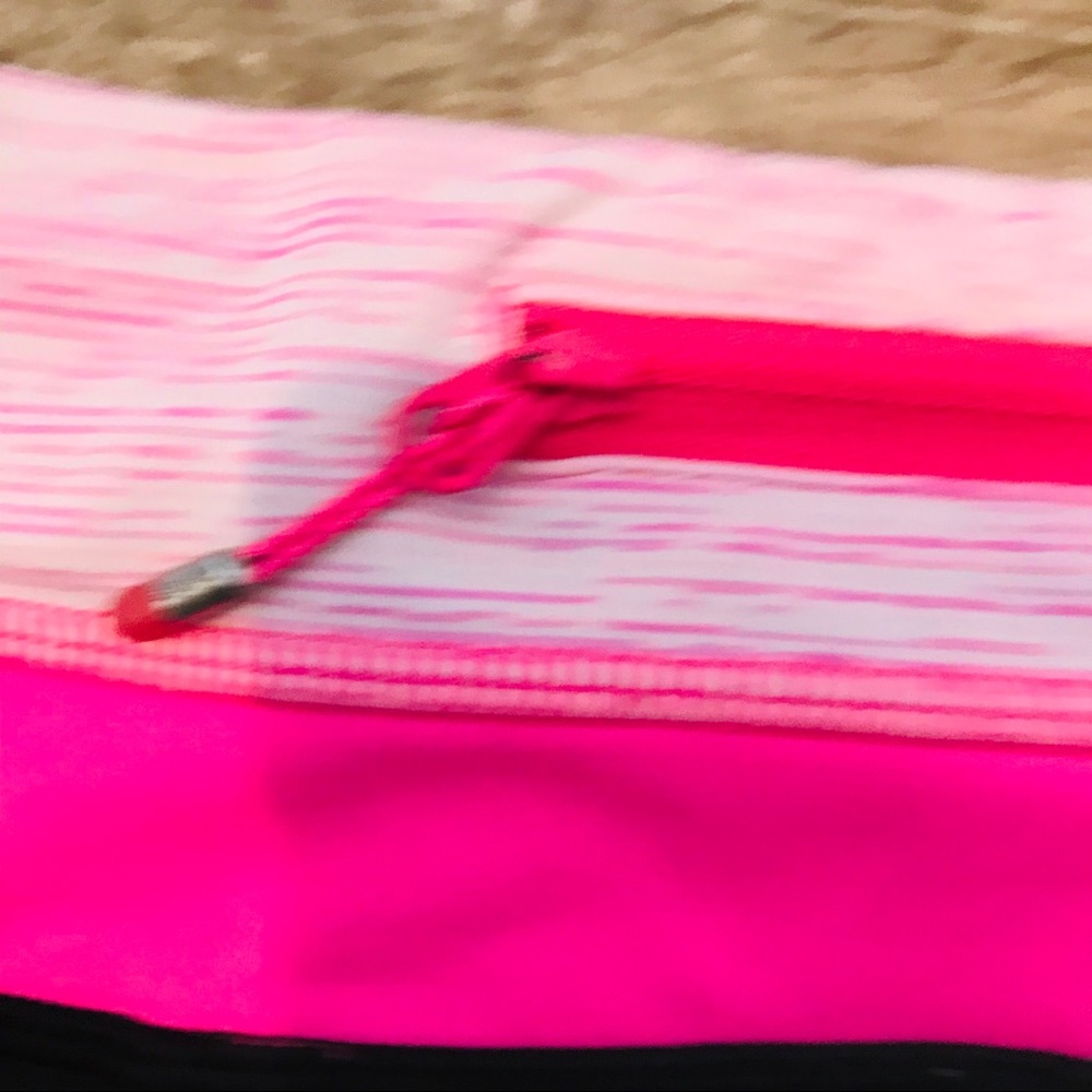 Lululemon legging capris color block - Picture 5 of 10